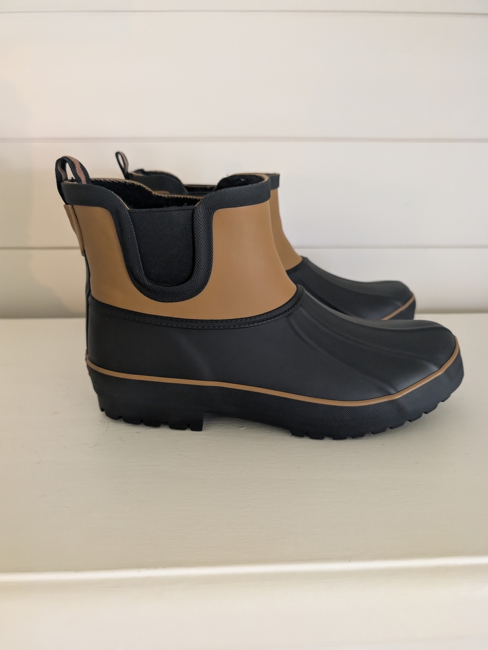 Chooka Chelsea Duck Ankle Rain Boot Black/Dark Tan Women's Sz 9